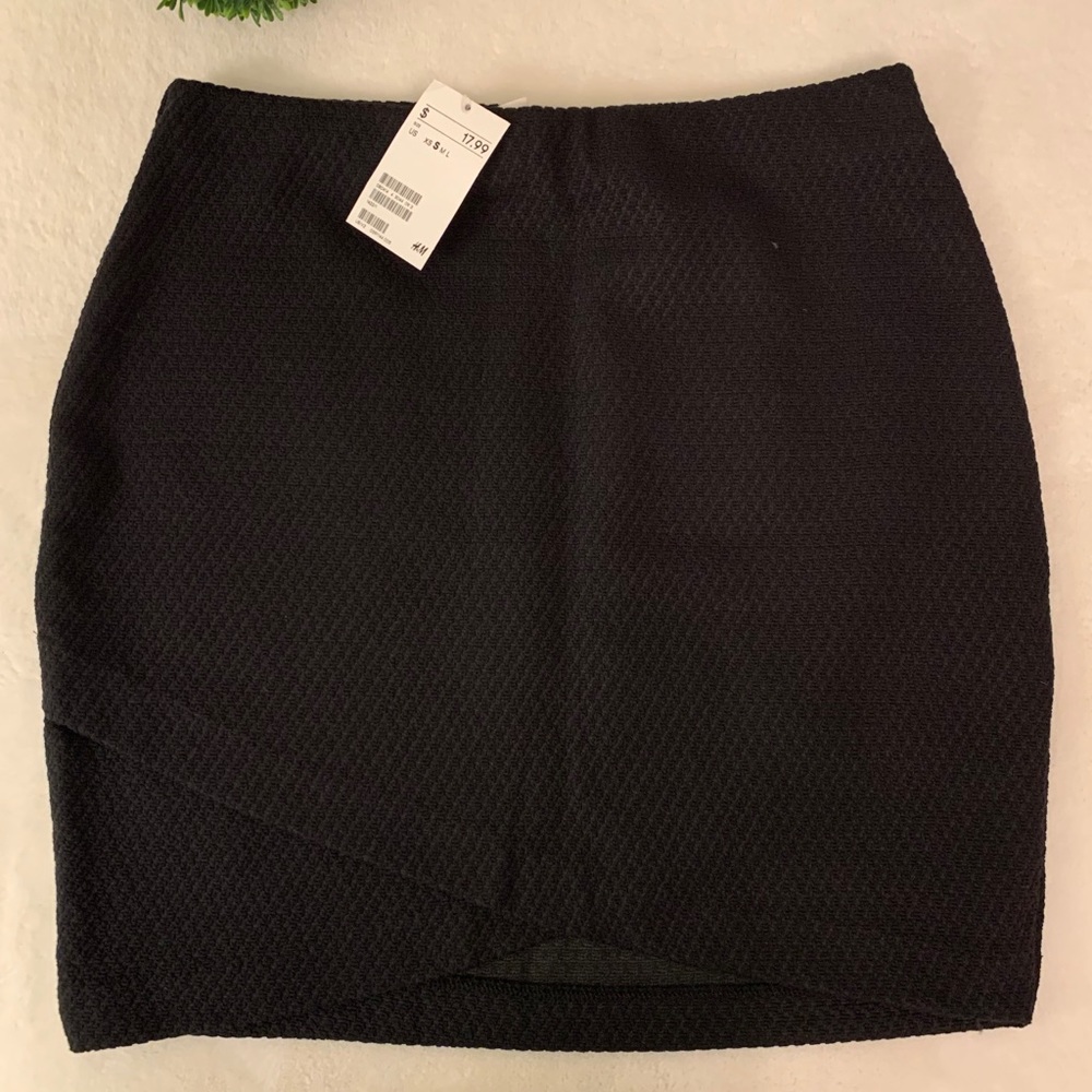 NWT Black Mini Skirt